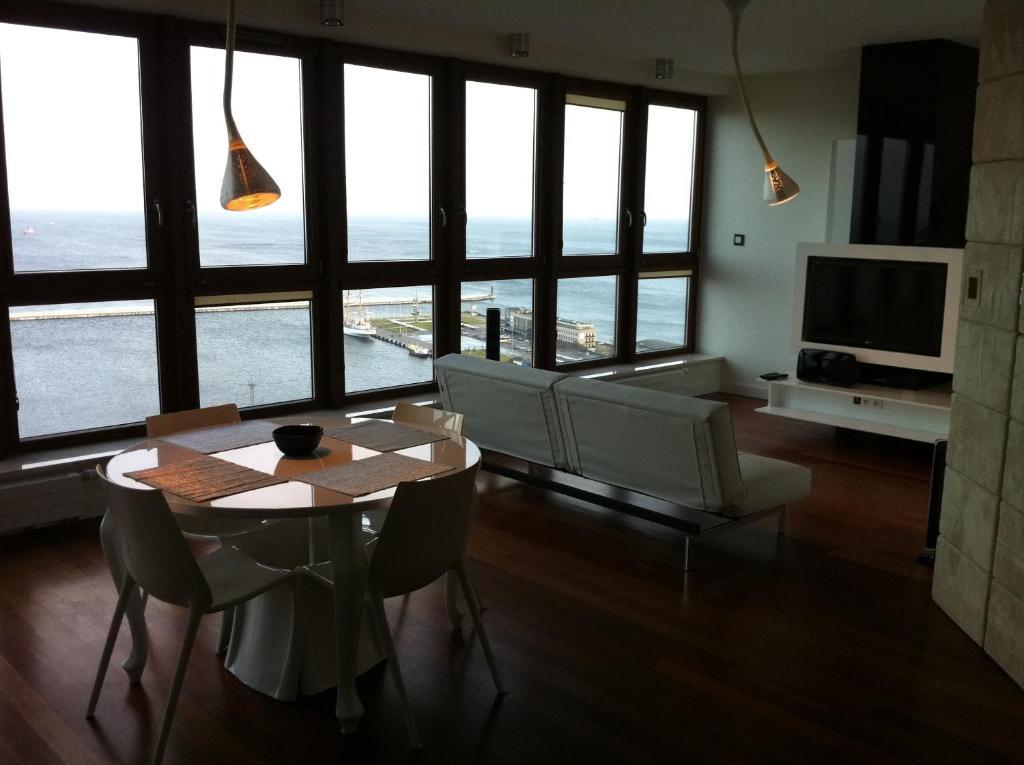 Sea Towers Apartment Gdynia Room photo