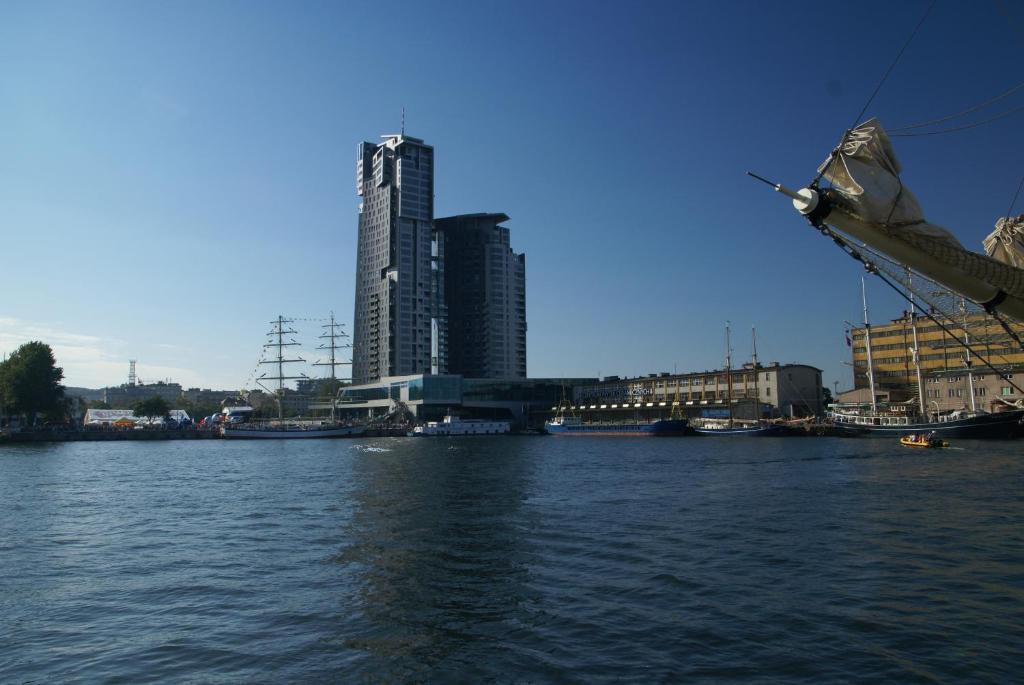 Sea Towers Apartment Gdynia Exterior photo